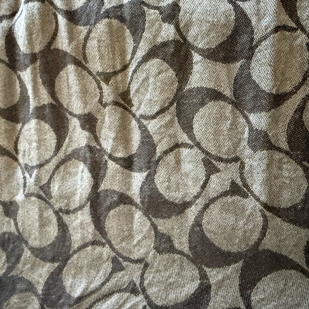 Coach Gray and Black Signature Circle Logo Scarf - Picture 3 of 4
